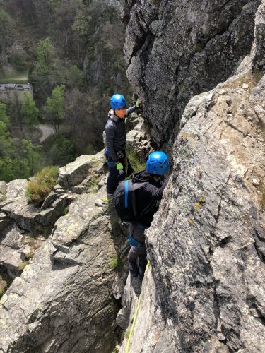 Gravity Fun Via Ferrata Canyoning et Escalade www.gravity-fun.fr Parcours montagne planfoy pilat loire